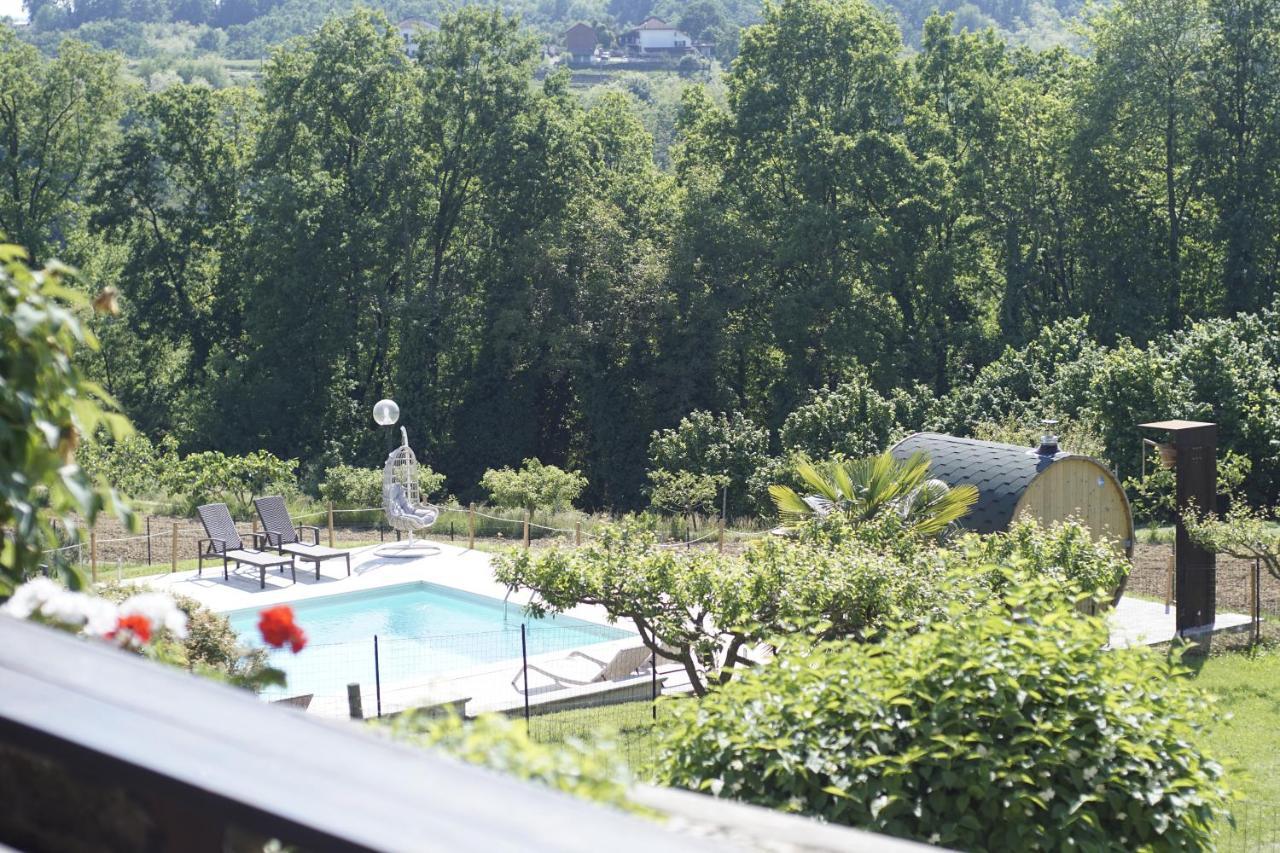 Agriturismo Tre Tigli Асти Экстерьер фото