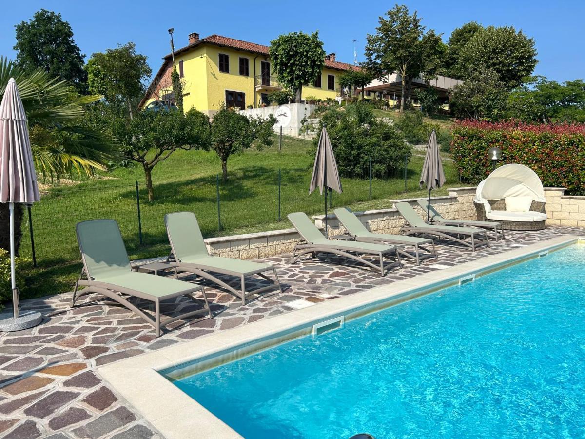 Agriturismo Tre Tigli Асти Экстерьер фото