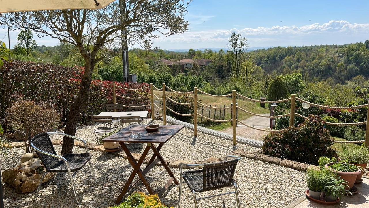 Agriturismo Tre Tigli Асти Экстерьер фото